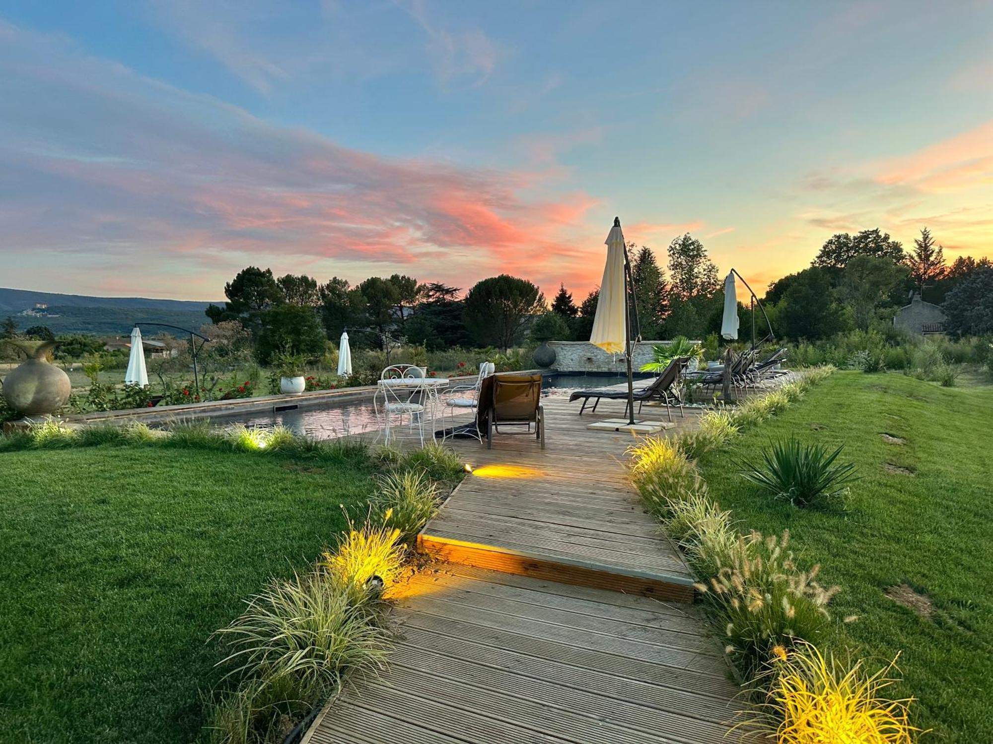 Domaine D'Egenia Villa Roussillon  Bagian luar foto